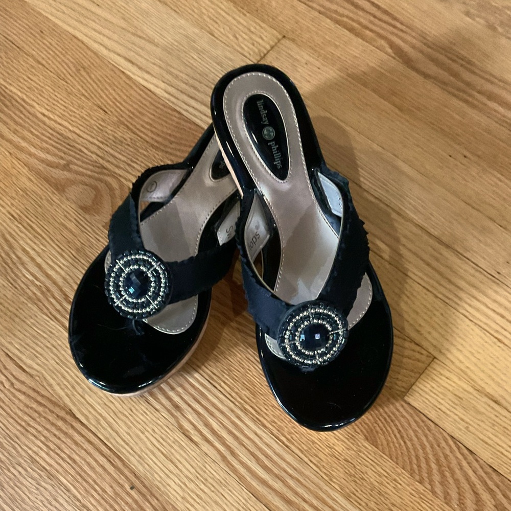 Lindsay Phillips Size 7 Switch Flop Sandals